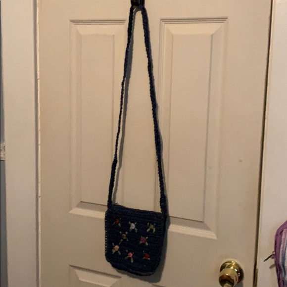 Macrame Spring Crossbody - Picture 3 of 4